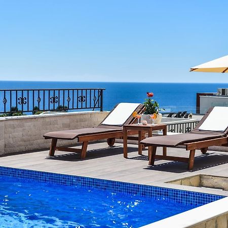 Villa Premier Улцин Екстериор снимка