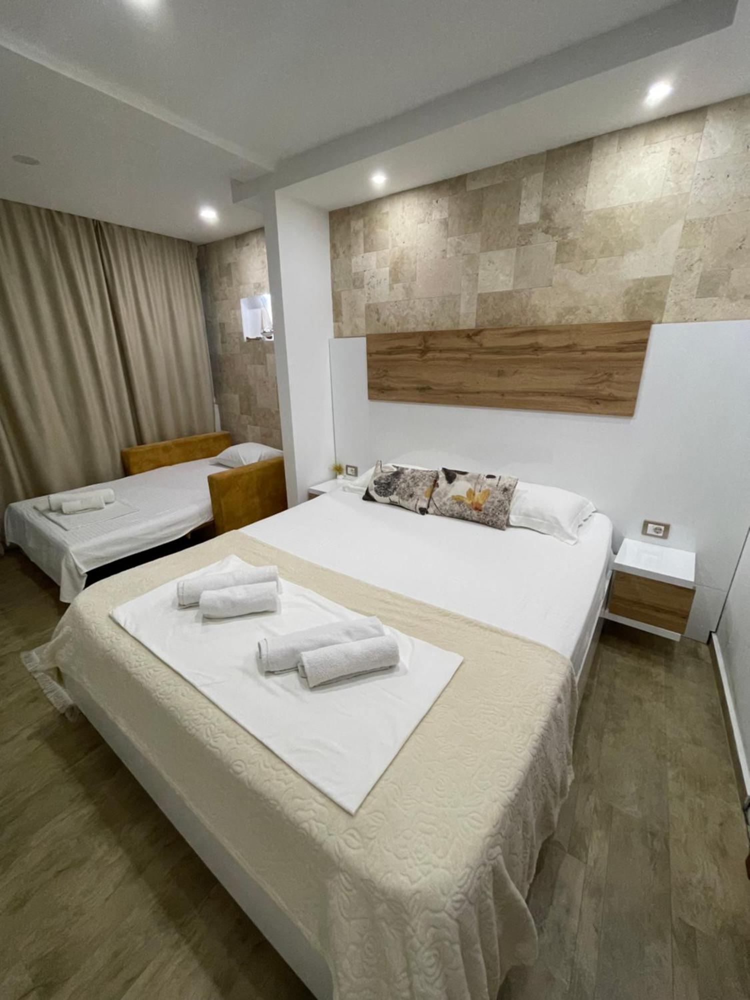 Villa Premier Улцин Екстериор снимка